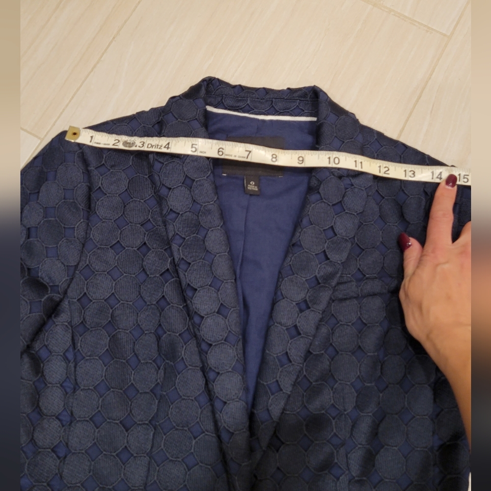 Banana Republic - Picture 4 of 8